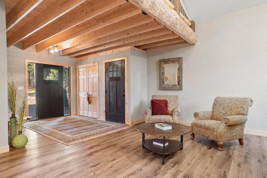 קאסטר The Haven-Rustic Secluded Cabin מראה חיצוני תמונה